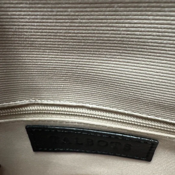 Talbots Elegant Black and Red Floral Clutch Velvet Like BNWT - Picture 4 of 6